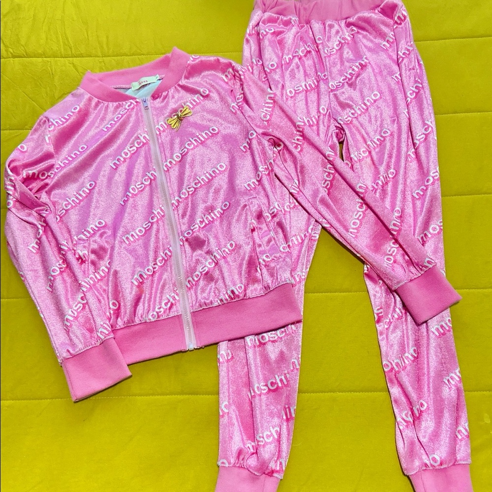 MOSCHINO sweatpants set